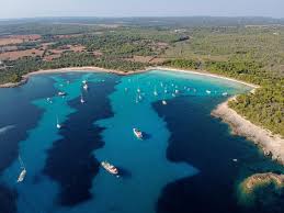 Playa de Son Saura (Es Banyul y Bellavista)
